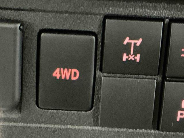 ハイゼットトラックスタンダード　農用スペシャル４ＷＤ　ＭＴ　デフロック機能　スマートアシスト　エアコン　荷台作業灯　純正ラジオ　誤発進抑制機能　衝突被害軽減システム（栃木県）の中古車