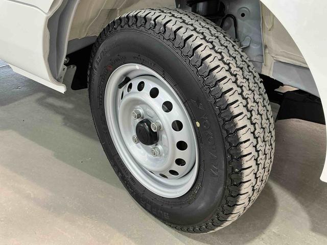 ハイゼットトラックスタンダード　農用スペシャル４ＷＤ　ＭＴ　デフロック機能　スマートアシスト　エアコン　荷台作業灯　純正ラジオ　誤発進抑制機能　衝突被害軽減システム（栃木県）の中古車