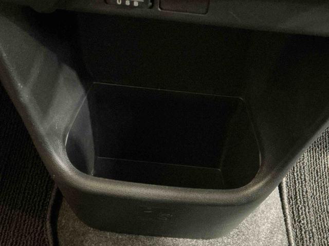 ムーヴキャンバスＧメイクアップＶＳ　ＳＡIIIメンテナンスノート　車線逸脱警報装置　電動格納ドアミラー　スマキー　ワンオーナー車　衝突安全ボディ　ナビＴＶ　ＬＥＤライト　リアコーナーセンサー　セキュリティアラーム　横滑り防止機能　キーフリー（栃木県）の中古車