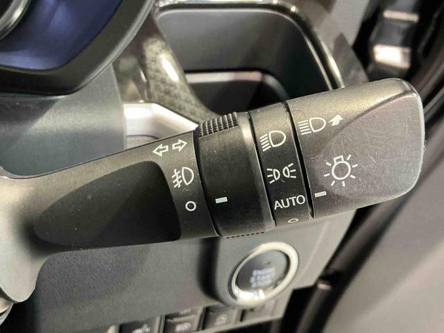 ムーヴカスタム　ＸリミテッドII　ＳＡIIIナビ　パノラマモニター　オートハイビーム　ＬＥＤライト　エアバッグ　アルミホイール　スマートキー　オートライト　ナビＴＶ　横滑り防止機能　ベンチシート　キーフリー（栃木県）の中古車