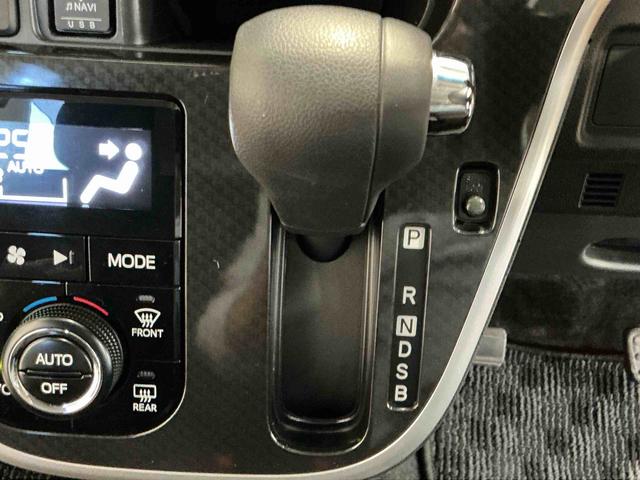 ムーヴカスタム　ＸリミテッドII　ＳＡIIIナビ　パノラマモニター　オートハイビーム　ＬＥＤライト　エアバッグ　アルミホイール　スマートキー　オートライト　ナビＴＶ　横滑り防止機能　ベンチシート　キーフリー（栃木県）の中古車