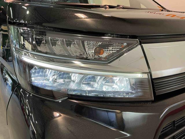 ムーヴカスタム　ＸリミテッドII　ＳＡIIIナビ　パノラマモニター　オートハイビーム　ＬＥＤライト　エアバッグ　アルミホイール　スマートキー　オートライト　ナビＴＶ　横滑り防止機能　ベンチシート　キーフリー（栃木県）の中古車