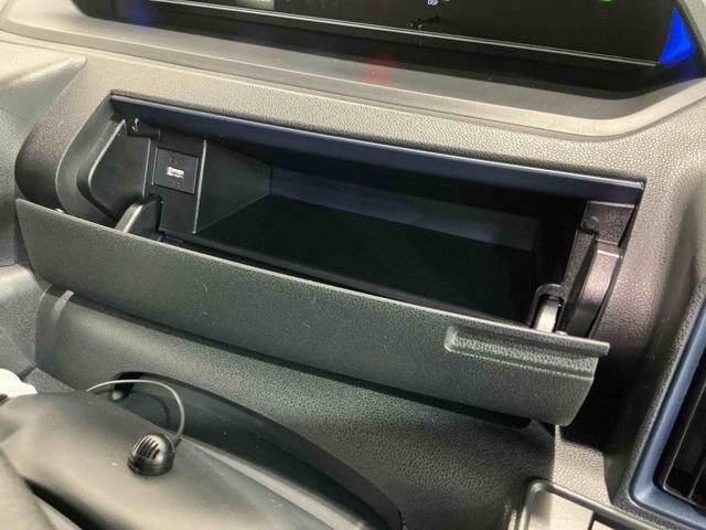 タントカスタムＸナビ　バックカメラ　両側ＰＳＤ　クリソナ　Ｂモニター　電格ミラー　ＩＳＴＯＰ　ＥＴＣ　ナビＴＶ　レーンキープアシスト　前席シートヒーター　ＬＥＤヘッドライト　キ−フリ−　スマートキー（栃木県）の中古車