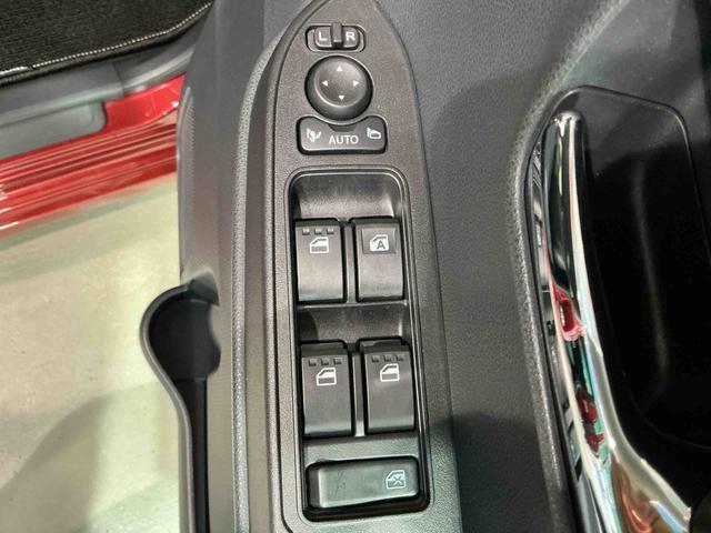 タントカスタムＸナビ　バックカメラ　両側ＰＳＤ　クリソナ　Ｂモニター　電格ミラー　ＩＳＴＯＰ　ＥＴＣ　ナビＴＶ　レーンキープアシスト　前席シートヒーター　ＬＥＤヘッドライト　キ−フリ−　スマートキー（栃木県）の中古車