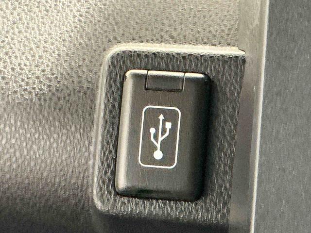 タントカスタムＸナビ　バックカメラ　両側ＰＳＤ　クリソナ　Ｂモニター　電格ミラー　ＩＳＴＯＰ　ＥＴＣ　ナビＴＶ　レーンキープアシスト　前席シートヒーター　ＬＥＤヘッドライト　キ−フリ−　スマートキー（栃木県）の中古車