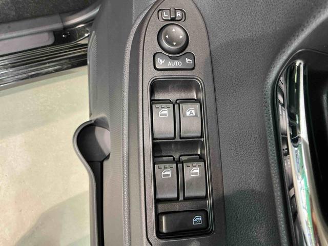 タントカスタムＸ両側パワースライド　　電格ミラー　ＩＳＴＯＰ　レーンキープアシスト　前席シートヒーター　ＬＥＤヘッドライト　キ−フリ−　スマートキー　オートＬＥＤ　衝突安全ボディ（栃木県）の中古車