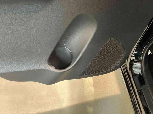 イグニスハイブリッドＭＧキーレスエントリー　ナビゲーションシステム　エアコン　ＣＶＴ　電動格納式ドアミラー（栃木県）の中古車