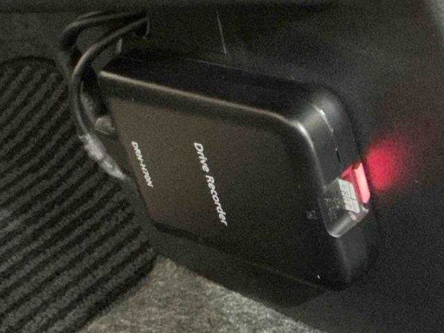 ミラトコットＧ　ＳＡIIIオートＬＥＤ　スマ−トキ−　セキュリティアラーム　電動格納ドアミラー　アイドリンストップ　横滑り防止機能　ＴＶナビ　エアバック　レーンキープ　キーフリー　シートＨ　ＡＢＳ　メモリナビ（栃木県）の中古車