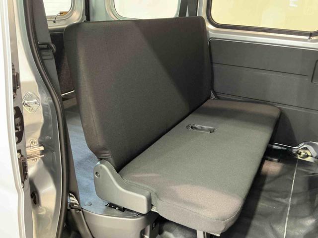 ハイゼットカーゴＤＸ両側スライド　衝突軽減ブレーキ　キーレスキー　レーンキープアシスト　Ｗエアバック　４ＷＤ車　エコアイドル　オートマチックハイビーム　エアバッグ　衝突安全ボディ　ＡＢＳ（栃木県）の中古車