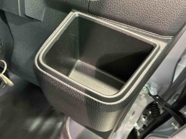 ハイゼットカーゴＤＸ両側スライド　衝突軽減ブレーキ　キーレスキー　レーンキープアシスト　Ｗエアバック　４ＷＤ車　エコアイドル　オートマチックハイビーム　エアバッグ　衝突安全ボディ　ＡＢＳ（栃木県）の中古車