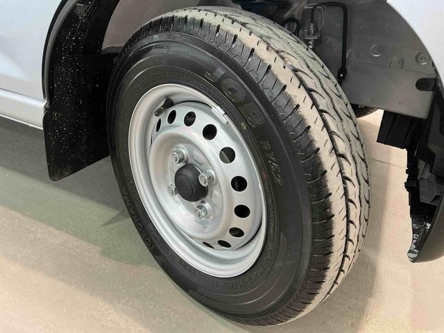 ハイゼットカーゴＤＸ両側スライド　衝突軽減ブレーキ　キーレスキー　レーンキープアシスト　Ｗエアバック　４ＷＤ車　エコアイドル　オートマチックハイビーム　エアバッグ　衝突安全ボディ　ＡＢＳ（栃木県）の中古車