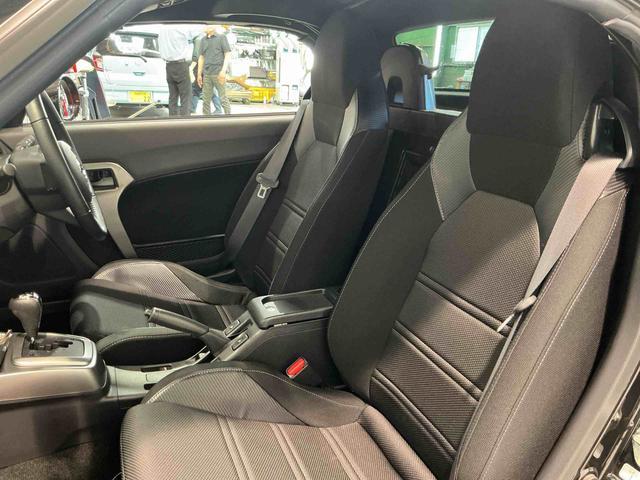 コペンセロナビ　バックカメラ　セキュリティアラーム　ＡＵＴＯライト　ナビＴＶ　キーレスエントリー　アルミ　ターボエンジン　エアバック　ＡＢＳ　ＬＥＤヘッドランプ　シートヒーター　衝突安全ボディ（栃木県）の中古車