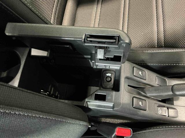 コペンセロナビ　バックカメラ　セキュリティアラーム　ＡＵＴＯライト　ナビＴＶ　キーレスエントリー　アルミ　ターボエンジン　エアバック　ＡＢＳ　ＬＥＤヘッドランプ　シートヒーター　衝突安全ボディ（栃木県）の中古車