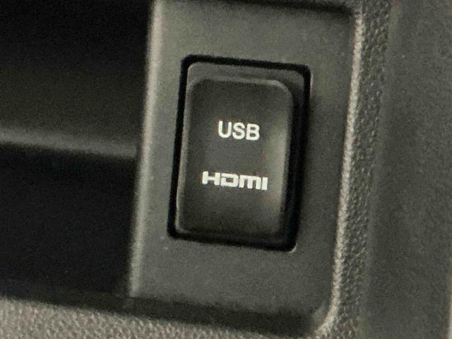 タントカスタムＲＳ　トップエディションＶＳ　ＳＡIIIナビ　パノラマモニター　オートミラー　クリソナ　アイドルストップ　イモビ　ナビＴＶ　ＬＥＤヘッドランプ　ターボ　レーンアシスト　キーフリーシステム　アルミホイール　ＥＴＣ車載器（栃木県）の中古車