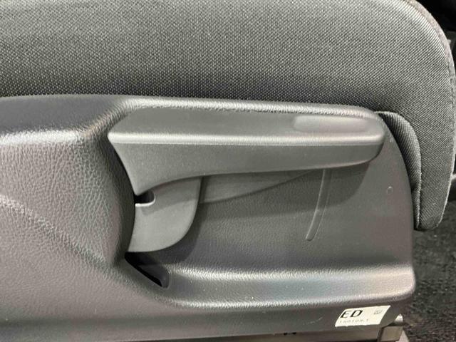 Ｎ−ＢＯＸカスタムＧ・Ｌホンダセンシング衝突安全ボディ　リモコンキー　盗難防止付き　電動格納ドアミラー　ベンチＳ　記録簿有　横滑防止　バックアイカメラ　助手席エアバック　ＩＳＴＯＰ　エアバック　ＥＴＣ装備　スマートキー＆プッシュスタート（栃木県）の中古車