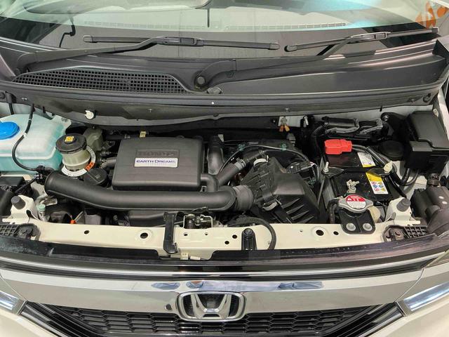 Ｎ−ＢＯＸカスタムＧ・Ｌホンダセンシング衝突安全ボディ　リモコンキー　盗難防止付き　電動格納ドアミラー　ベンチＳ　記録簿有　横滑防止　バックアイカメラ　助手席エアバック　ＩＳＴＯＰ　エアバック　ＥＴＣ装備　スマートキー＆プッシュスタート（栃木県）の中古車