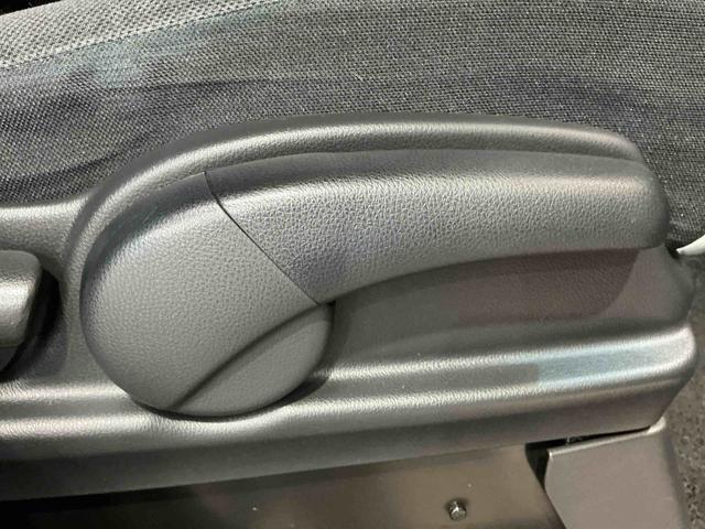 Ｎ−ＢＯＸカスタムＧ　ＳＳブラックスタイルパッケージ衝突安全ボディ　セキュリティ　ナビ　アルミ　ＷエアＢ　オートミラー　Ｒカメラ　ＥＳＣ　スマ−トキ−　ＡＢＳ　ドラレコ　ベンチシート　ＥＴＣ　オートライト　キーフリー（栃木県）の中古車