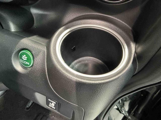 Ｎ−ＢＯＸカスタムＧ　ＳＳブラックスタイルパッケージ衝突安全ボディ　セキュリティ　ナビ　アルミ　ＷエアＢ　オートミラー　Ｒカメラ　ＥＳＣ　スマ−トキ−　ＡＢＳ　ドラレコ　ベンチシート　ＥＴＣ　オートライト　キーフリー（栃木県）の中古車