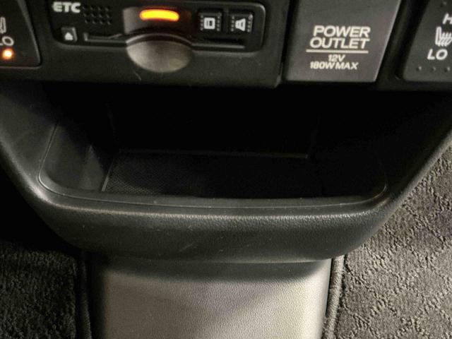 Ｎ−ＢＯＸカスタムＧ　ＳＳブラックスタイルパッケージ衝突安全ボディ　セキュリティ　ナビ　アルミ　ＷエアＢ　オートミラー　Ｒカメラ　ＥＳＣ　スマ−トキ−　ＡＢＳ　ドラレコ　ベンチシート　ＥＴＣ　オートライト　キーフリー（栃木県）の中古車