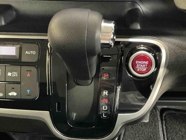 Ｎ−ＢＯＸカスタムＧ　ＳＳブラックスタイルパッケージ衝突安全ボディ　セキュリティ　ナビ　アルミ　ＷエアＢ　オートミラー　Ｒカメラ　ＥＳＣ　スマ−トキ−　ＡＢＳ　ドラレコ　ベンチシート　ＥＴＣ　オートライト　キーフリー（栃木県）の中古車