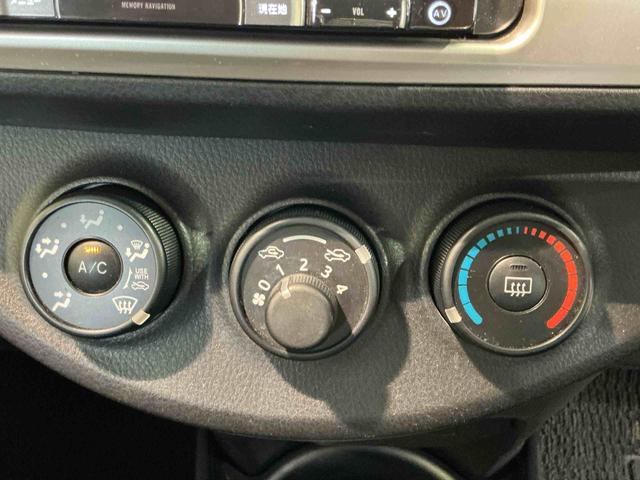 ヴィッツＦ電動格納式ドアミラー　キーレスキー　助手席エアバッグ　盗難防止システム　ドライブレコーダー　ＡＢＳ付き　衝突安全ボディ　ナビＴＶ　エアバック　ＥＴＣ　メモリナビ（栃木県）の中古車