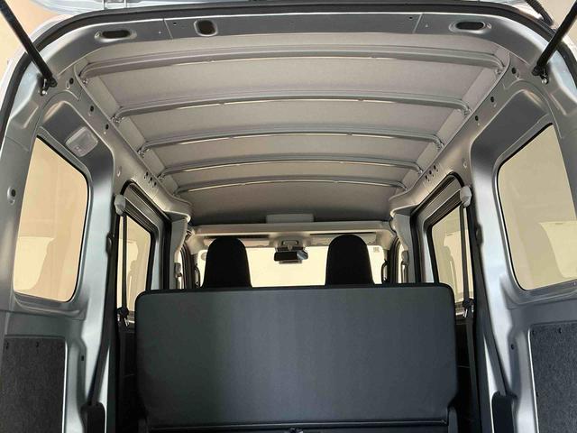 ハイゼットカーゴＤＸディスプレイオーディオ　Ｂカメラ　衝突軽減ブレーキ　ＴＶ　キーレスキー　レーンキープアシスト　Ｗエアバック　４ＷＤ車　エコアイドル　オートマチックハイビーム　エアバッグ　衝突安全ボディ　ＡＢＳ（栃木県）の中古車