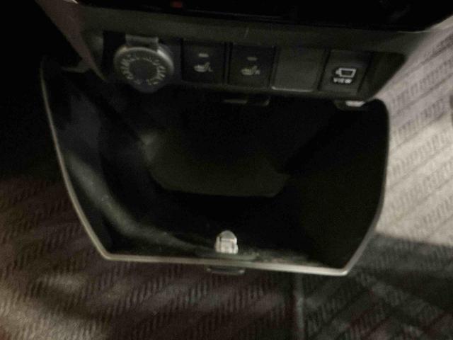 トールカスタムＧ　リミテッド　ＳＡIII電格ミラー　パノラマモニター　衝突被害軽減　レーンアシスト　両側自動ドア　Ａライト　オートマチックハイビーム　横滑り防止　ナビＴＶ　キーフリーシステム　ＡＢＳ　ＬＥＤ　盗難防止装置　ドラレコ（栃木県）の中古車