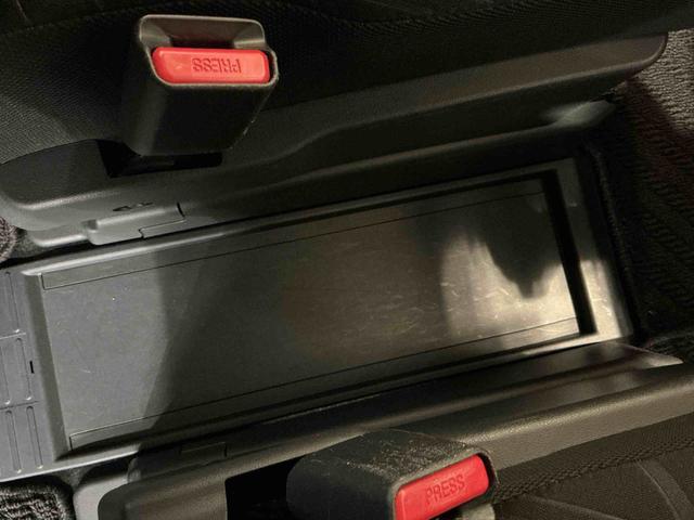 トールカスタムＧ　リミテッド　ＳＡIII電格ミラー　パノラマモニター　衝突被害軽減　レーンアシスト　両側自動ドア　Ａライト　オートマチックハイビーム　横滑り防止　ナビＴＶ　キーフリーシステム　ＡＢＳ　ＬＥＤ　盗難防止装置　ドラレコ（栃木県）の中古車