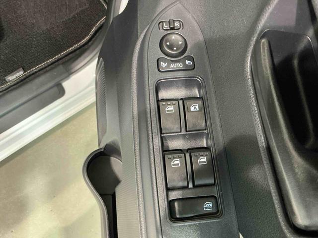 タントＸ衝突防止　両側電動パワースライドドア　リアコーナーセンサー　ＴＶナビ　レーンキープアシスト　オートミラー　スマートキ　Ａストップ　シートヒータ　キーフリ　ＬＥＤヘッドライト　バックカメラ（栃木県）の中古車