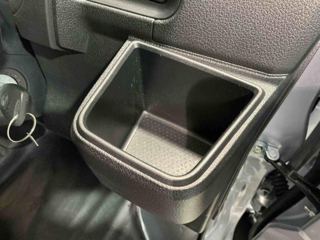 ハイゼットカーゴＤＸＢカメラ　衝突軽減ブレーキ　キーレスキー　レーンキープアシスト　４ＷＤ車　エコアイドル　オートマチックハイビーム　ワンオーナー　エアバッグ　衝突安全ボディ　ＡＢＳ（栃木県）の中古車