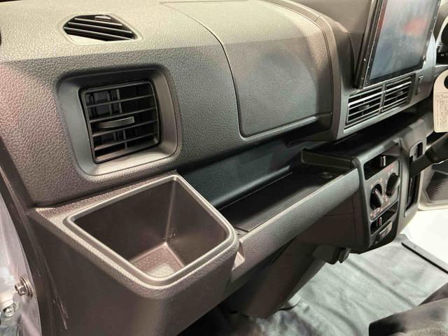 ハイゼットカーゴＤＸＢカメラ　衝突軽減ブレーキ　キーレスキー　レーンキープアシスト　４ＷＤ車　エコアイドル　オートマチックハイビーム　ワンオーナー　エアバッグ　衝突安全ボディ　ＡＢＳ（栃木県）の中古車