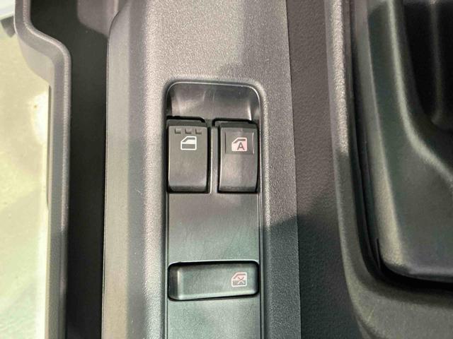 ハイゼットカーゴＤＸＢカメラ　衝突軽減ブレーキ　キーレスキー　レーンキープアシスト　４ＷＤ車　エコアイドル　オートマチックハイビーム　ワンオーナー　エアバッグ　衝突安全ボディ　ＡＢＳ（栃木県）の中古車