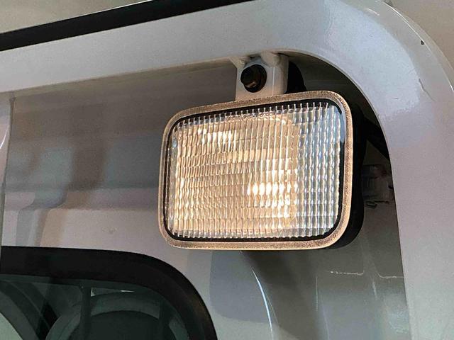 ハイゼットトラック農用スペシャルＶＳマニュアルエアコン　パワーステアリング　切替式４ＷＤ　５ＭＴ　Ｈｉ−Ｌｏ切替　テールゲートチェーン　純正ラジオ（栃木県）の中古車