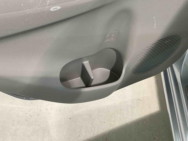 ピクシスエポックＬセキュリティアラーム　横滑り防止装置　運転席助手席エアバッグ　エコアイドル　整備記録簿　エアバック　ＡＢＳ　衝突安全ボディ　雹害あり（栃木県）の中古車