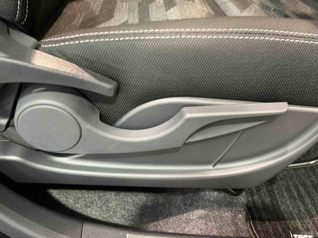 タフトＧ　クロムベンチャーナビ　アイドリングストップ車　安全ボディ　電動格納ドアミラー　ＬＥＤランプ　シ−トヒ−タ−　ＡＴハイビーム　車線逸脱警報装置　ナビＴＶ　メンテナンスノート　スライディングルーフ　Ｂカメラ（栃木県）の中古車