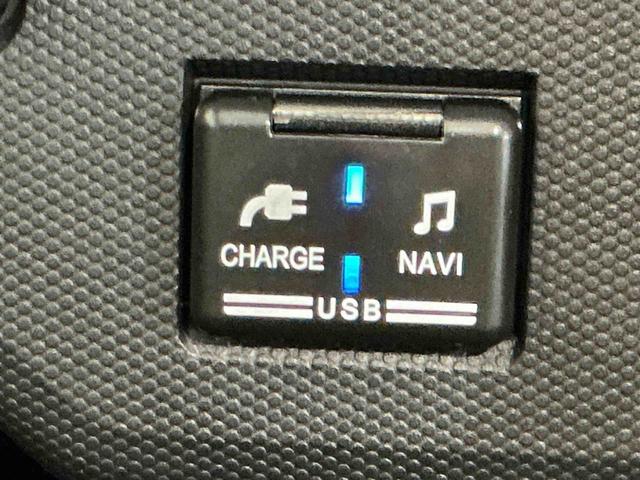 タフトＧ　クロムベンチャーナビ　アイドリングストップ車　安全ボディ　電動格納ドアミラー　ＬＥＤランプ　シ−トヒ−タ−　ＡＴハイビーム　車線逸脱警報装置　ナビＴＶ　メンテナンスノート　スライディングルーフ　Ｂカメラ（栃木県）の中古車