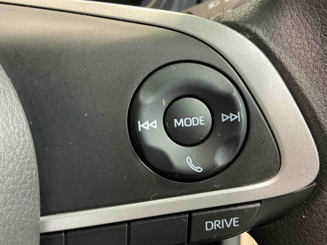 ロッキーＸ　ＨＥＶディスプレイオーディオ　パノラマモニター　ＥＴＣ車載器　オートハイビーム　盗難防止装置　ＬＥＤヘッドランプ　スマートキー　バックモニター　レーンキープ　クリアランスソナー　キーレス　オートライト（栃木県）の中古車