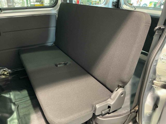 ハイゼットカーゴＤＸディスプレイオーディオ　パノラマモニター　Ｂカメラ　衝突回避システム　セキュリティアラーム　安全ボディ　アイドリングストップ機能　キーレス　ハイビームアシスト　オートライト　スライドドア（栃木県）の中古車