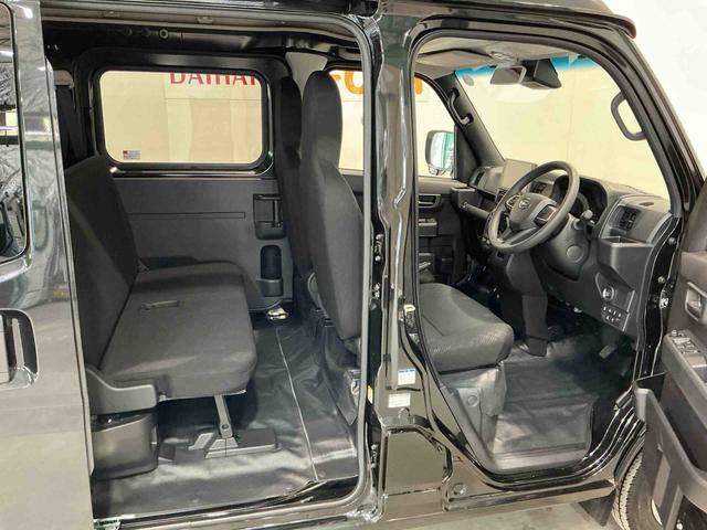 ハイゼットカーゴDXBカメラ 衝突軽減ブレーキ キーレスキー レーンキープアシスト VDC スマートキー Wエアバック 4WD車 エコアイドル オートマチックハイビーム エアバッグ ディスプレイオーディオ(栃木県)の中古車