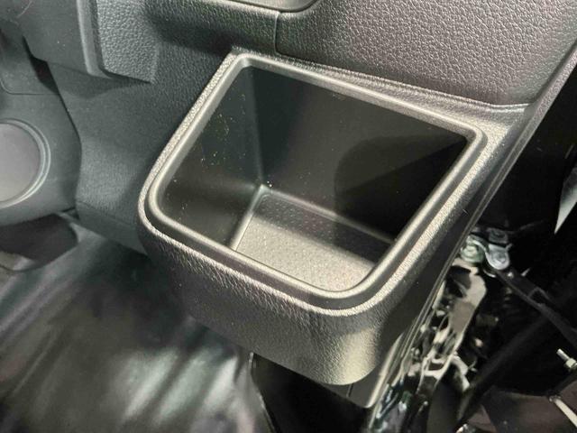 ハイゼットカーゴDXBカメラ 衝突軽減ブレーキ キーレスキー レーンキープアシスト VDC スマートキー Wエアバック 4WD車 エコアイドル オートマチックハイビーム エアバッグ ディスプレイオーディオ(栃木県)の中古車