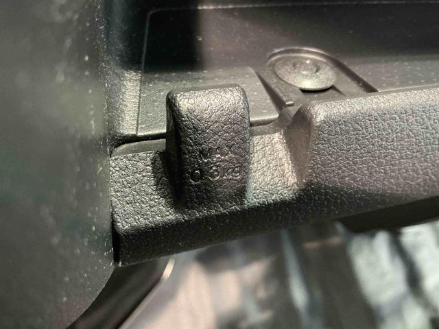 ハイゼットカーゴDXBカメラ 衝突軽減ブレーキ キーレスキー レーンキープアシスト VDC スマートキー Wエアバック 4WD車 エコアイドル オートマチックハイビーム エアバッグ ディスプレイオーディオ(栃木県)の中古車
