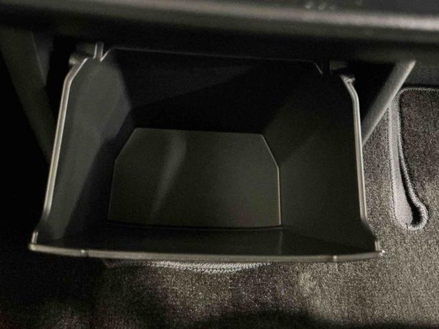 デリカミニＧ　プレミアムナビゲーションシステム　運転支援　高速道路同一車線運転支援機能　１５インチアルミホイール　オートスライドドア　デジタルルームミラー　マルチアラウンドモニター（栃木県）の中古車