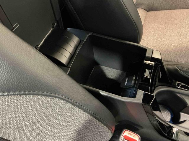 カローラクロスＺアルミホイール　オートクルーズコントロール　盗難防止装置　ＬＥＤヘッドランプ　ドラレコ付　バックモニター　エアバッグ　キーレス　レーンアシスト　電動格納ミラー　ＥＴＣ車載器　ＡＢＳ　ＷエアＢ（栃木県）の中古車