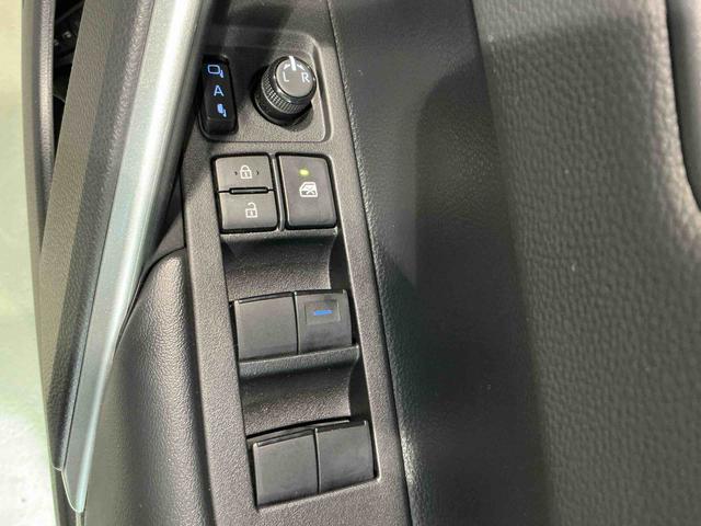 カローラクロスＺアルミホイール　オートクルーズコントロール　盗難防止装置　ＬＥＤヘッドランプ　ドラレコ付　バックモニター　エアバッグ　キーレス　レーンアシスト　電動格納ミラー　ＥＴＣ車載器　ＡＢＳ　ＷエアＢ（栃木県）の中古車