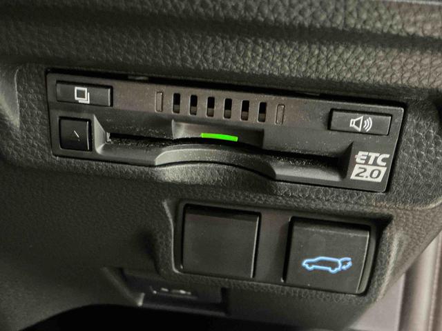 カローラクロスＺアルミホイール　オートクルーズコントロール　盗難防止装置　ＬＥＤヘッドランプ　ドラレコ付　バックモニター　エアバッグ　キーレス　レーンアシスト　電動格納ミラー　ＥＴＣ車載器　ＡＢＳ　ＷエアＢ（栃木県）の中古車