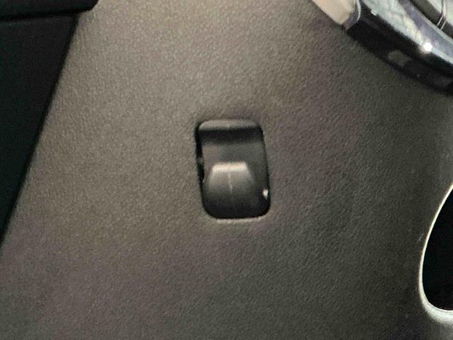 タントカスタムX トップエディションリミテッドSAIIIスマートキーPスタート 両PSD シートH 盗難防止装置 電動格納式ドアミラー オートハイビーム Aストップ オートライト キーフリー ETC ベンチシート ナビTV(栃木県)の中古車