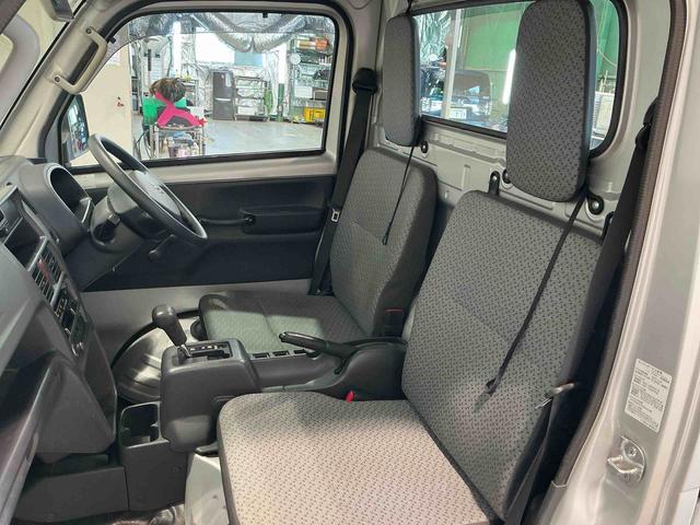 キャリイトラックKCエアコン・パワステセミAT ラジオ エアコン 荷台作業灯 4WD切り替え(栃木県)の中古車