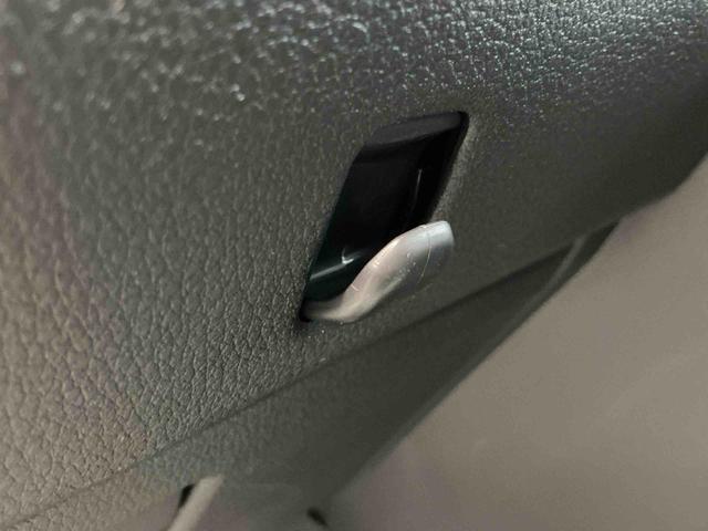 ハイゼットトラックスタンダード 農用スペシャル盗難防止装置 センターデフロック AC 切り替え4WD エアバック パワーステアリング レーンキープアシスト オートハイビーム 横滑り防止 オートライト 衝突被害軽減システム ABS(栃木県)の中古車