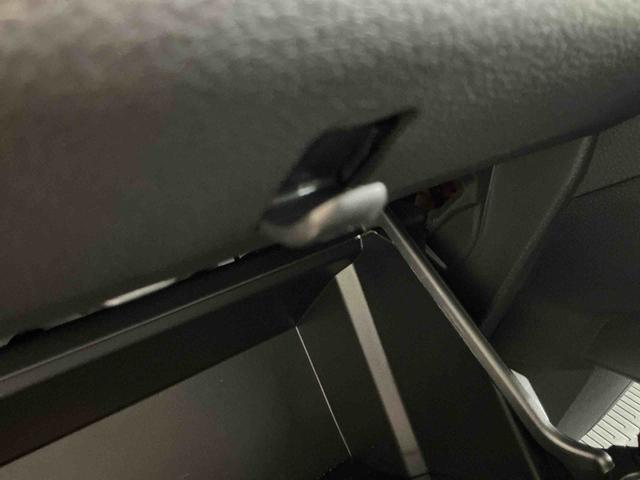 ハイゼットカーゴDX車線逸脱警報装置 キーフリー デュアルエアバッグ Aストップ 純正ラジオ 切替4WD ABS エアバッグ セキュリティアラーム スライドドア 衝突安全ボディ 衝突被害軽減装置(栃木県)の中古車