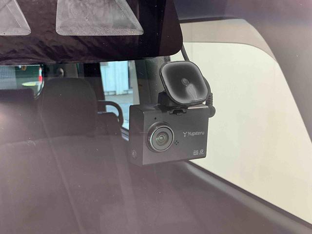 タントカスタムＸ　トップエディションＳＡIII横滑り防止システム　バックカメラ　ＥＴＣ付き　電動格納式ドアミラー　キーフリー　ナビＴＶ　レーンアシスト　ＬＥＤヘッドランプ　アイドリングストップ　スマートキ−　ベンチシート　オートライト　ＡＢＳ（栃木県）の中古車